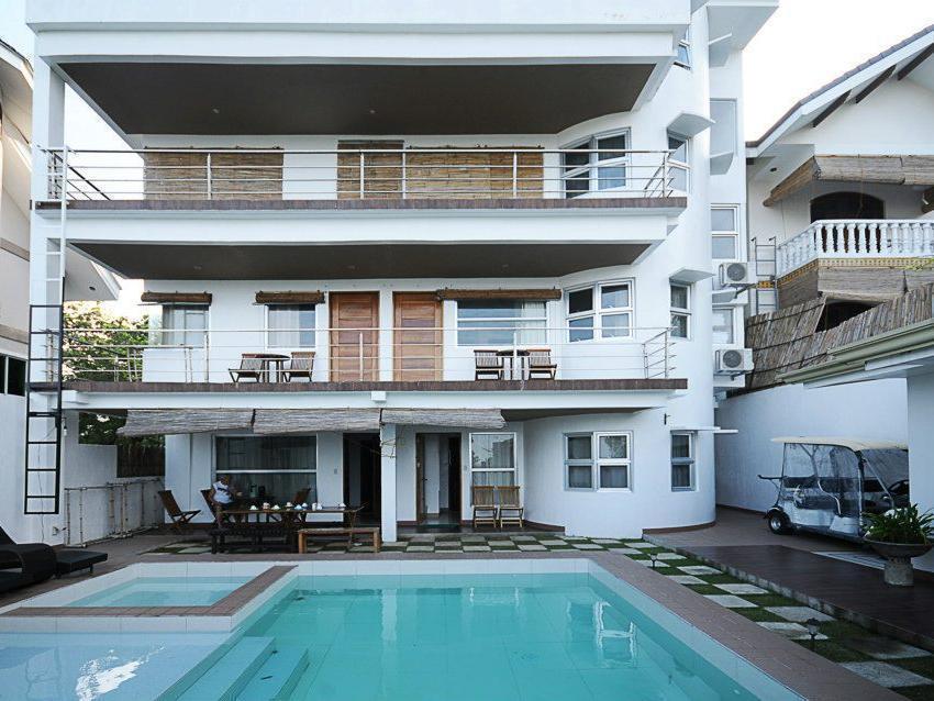Bluewaves Westcliff Villa Balabag  Exterior photo